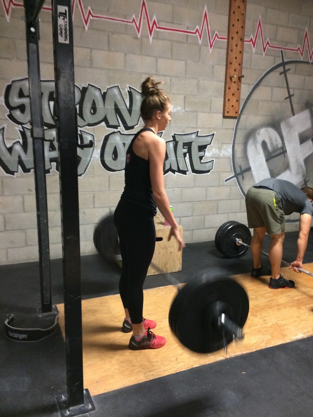 CrossFit Bowmanville | 325 Lake Rd, Bowmanville, ON L1C 4P8, Canada | Phone: (905) 697-9797
