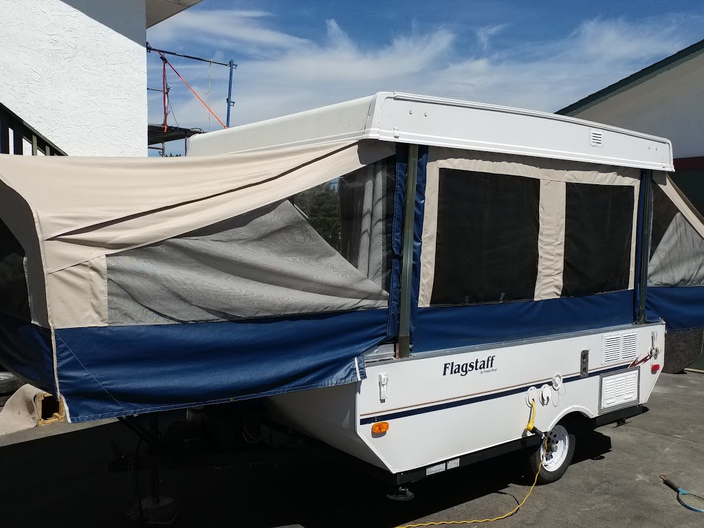 Happy Camping RV Rentals | 160 Adventure Rd, Kelowna, BC V1X 1N4, Canada | Phone: (250) 765-5673