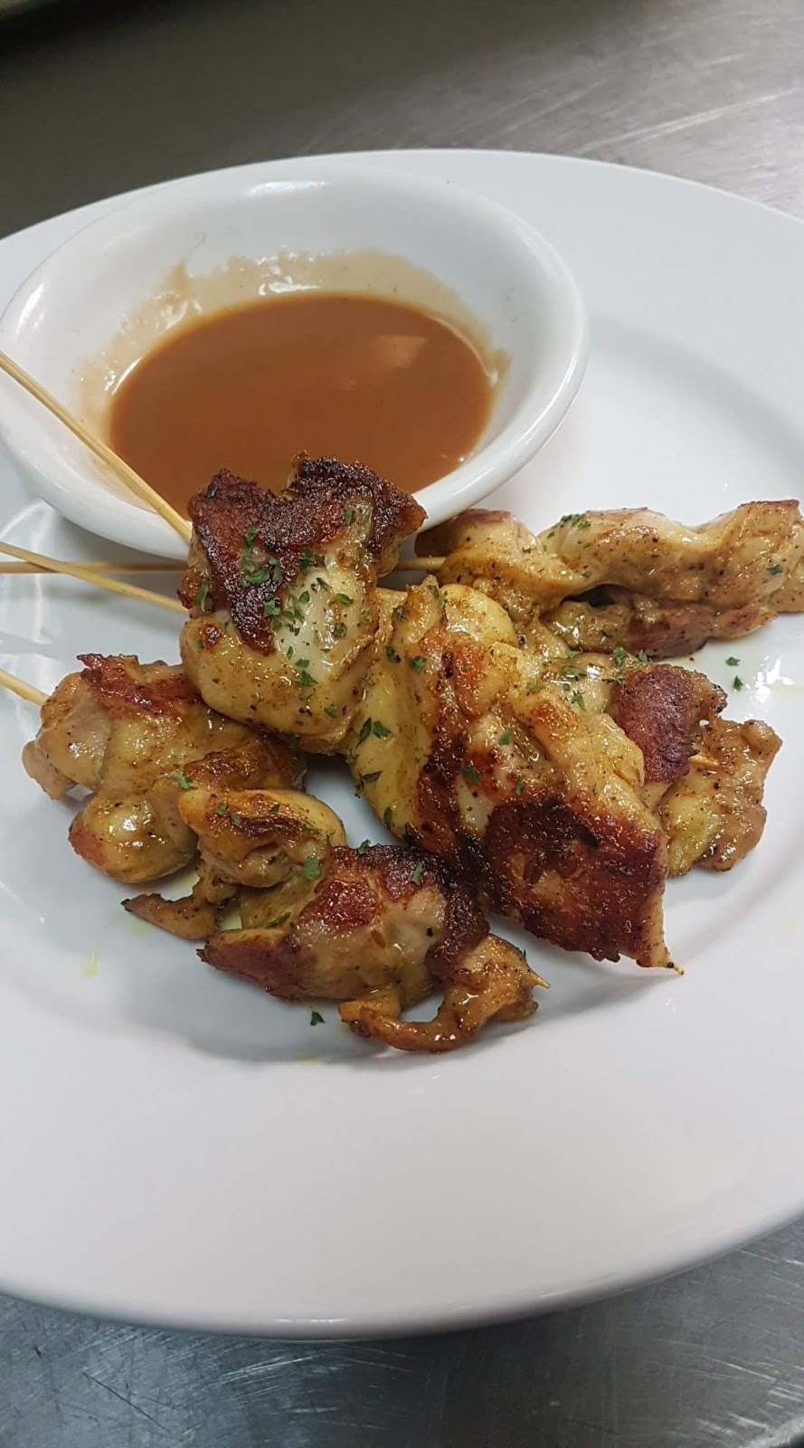 Chefs Cafe | 4191 McConnell Dr, Burnaby, BC V5A 3J7, Canada | Phone: (604) 420-6434