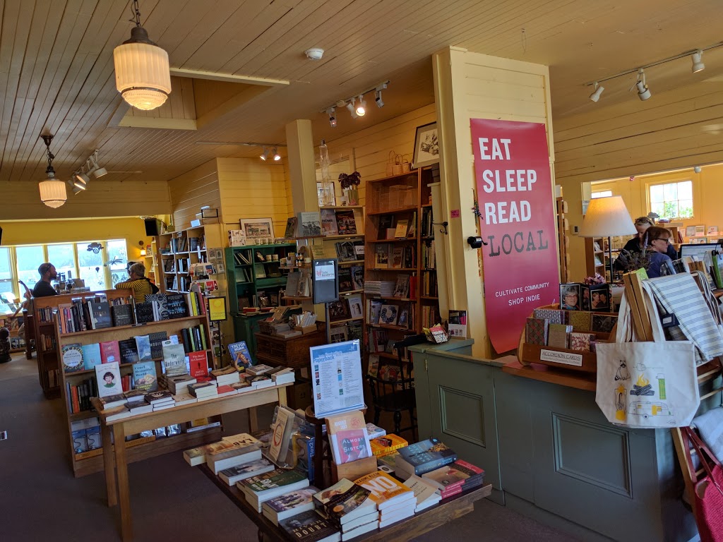 Darvills Book Store | 296 Main St, Eastsound, WA 98245, USA | Phone: (360) 376-2135