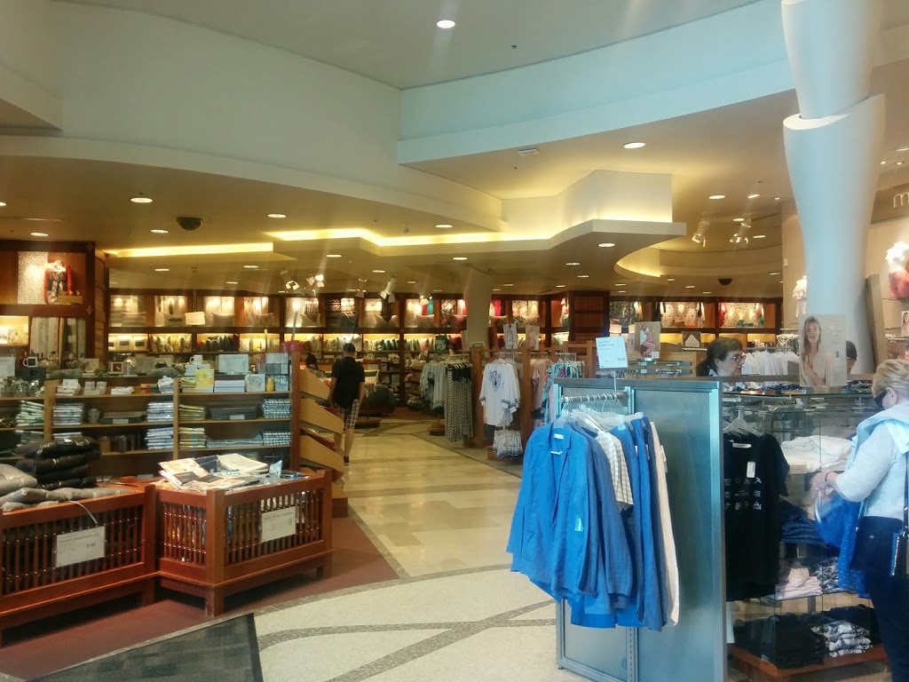 LE CHÂTEAU | Carrefour De LEstrie, 3050 Boul de Portland #150, Sherbrooke, QC J1L 1K1, Canada | Phone: (819) 564-8343