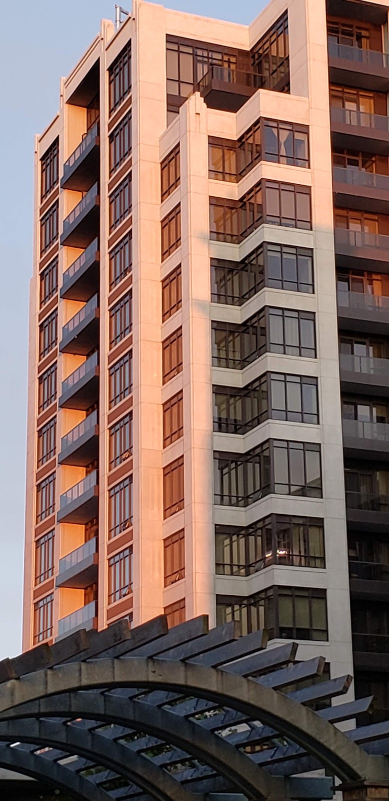 Fontana Elegant Condominiums | 89 S Town Centre Blvd, Markham, ON L6G 1C3, Canada | Phone: (905) 415-2046