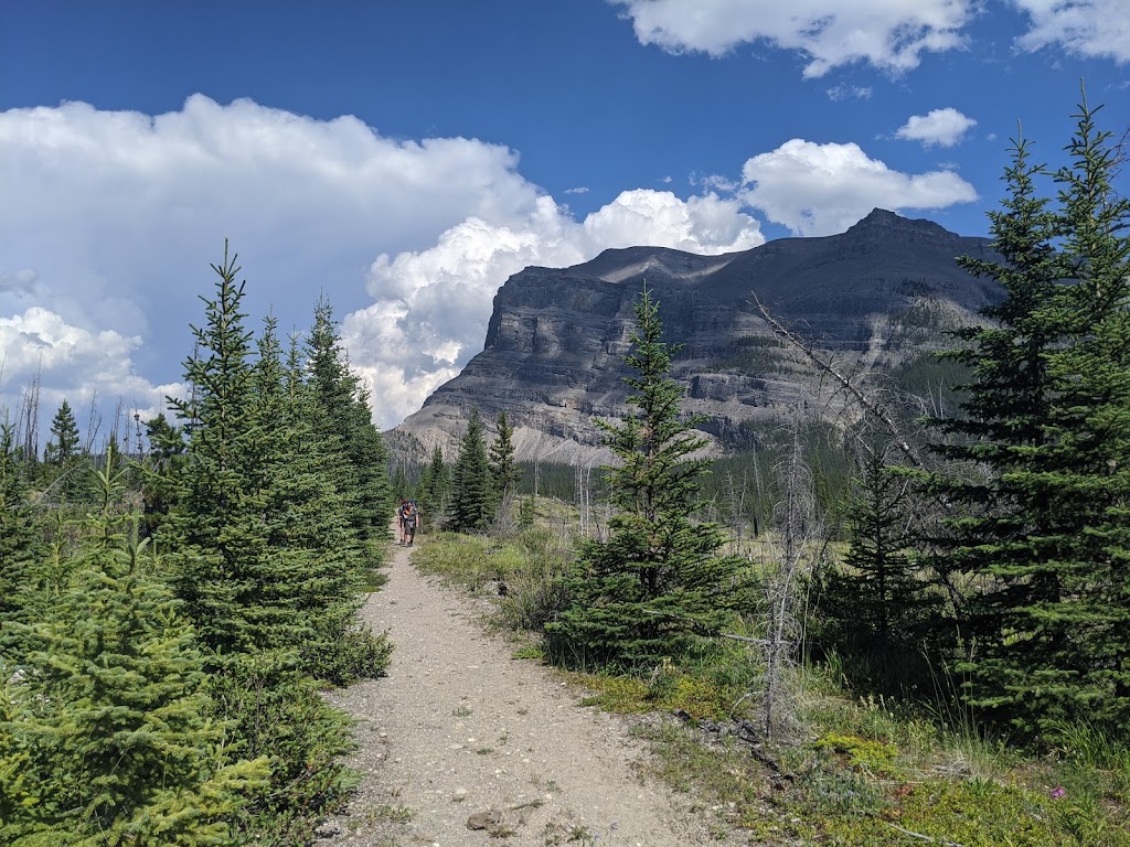 The Outpost at Warden Rock | Clearwater County, AB T0M, Canada | Phone: (877) 762-2767