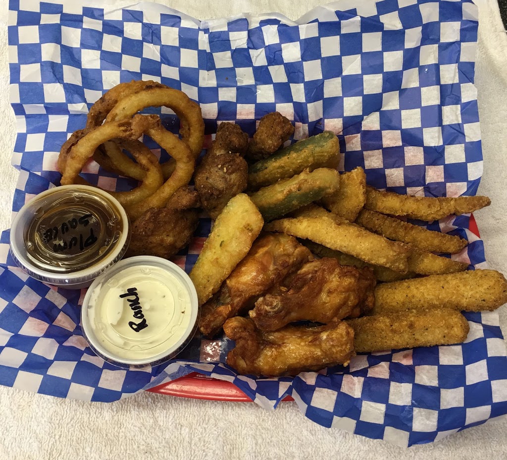 Mulliguns restaurant at nanton golf club | Secondary highway 533, Nanton, AB T0L 1R0, Canada | Phone: (403) 646-2050