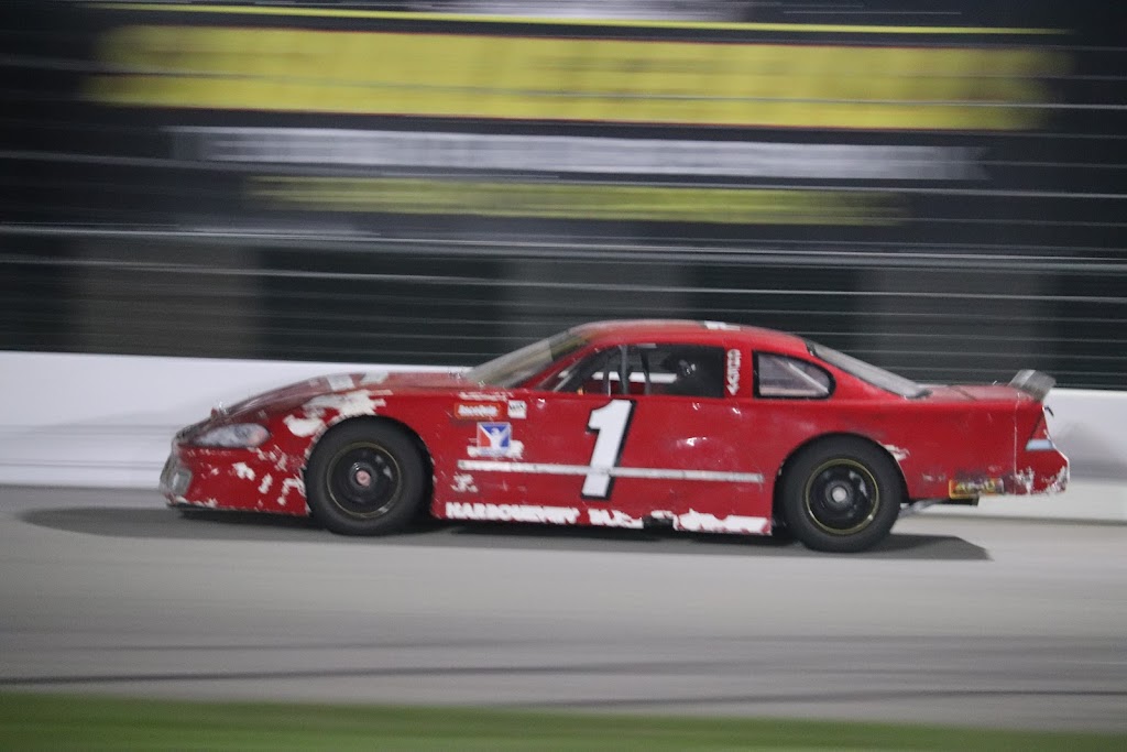 Sauble Speedway | 1095 Bruce Road 14 Rd, Hepworth, ON N0H 1P0, Canada | Phone: (519) 422-1422