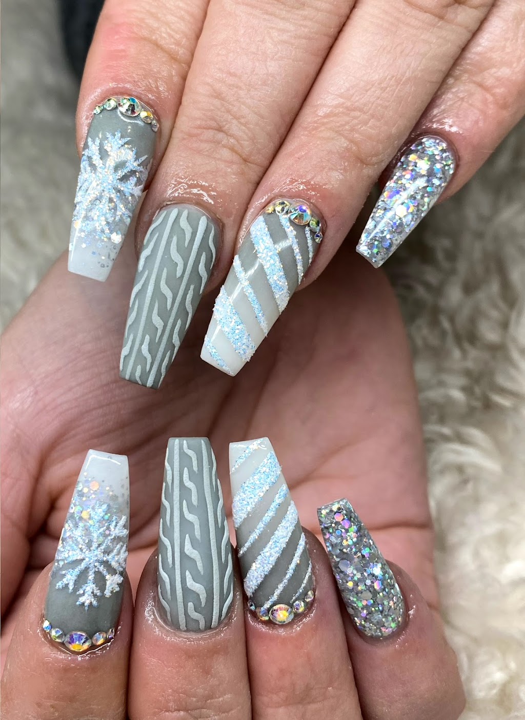 Gypsy Esthetique | 2400 Av de lEsplanade #203, Mascouche, QC J7K 3B4, Canada | Phone: (514) 475-1922