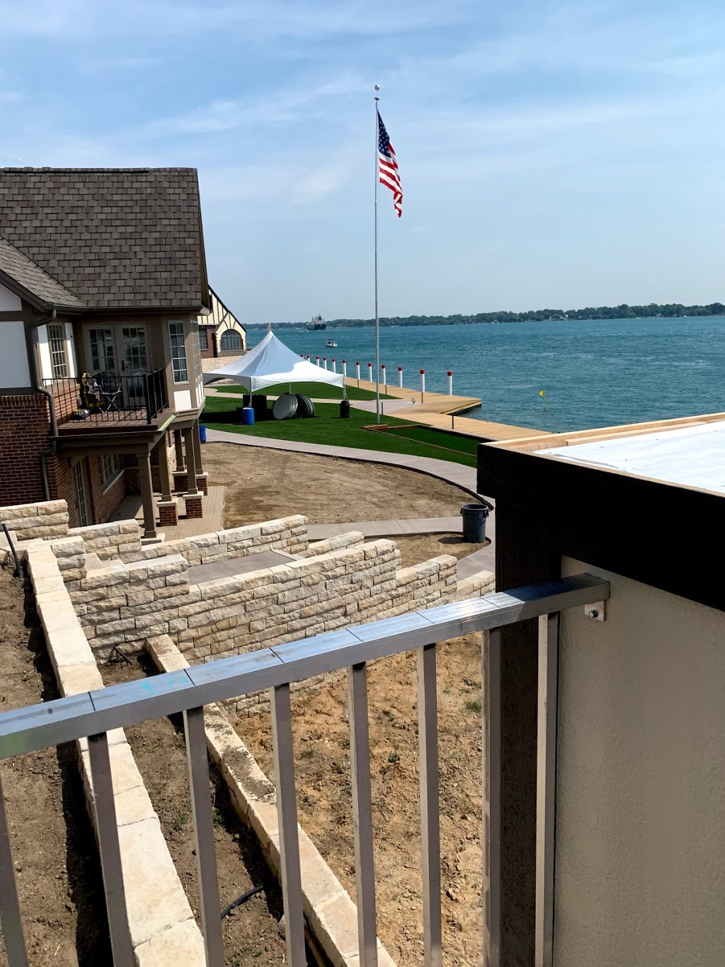 The St. Clair Inn, a Tribute Portfolio Hotel | 500 N Riverside Ave, St Clair, MI 48079, USA | Phone: (810) 637-9005