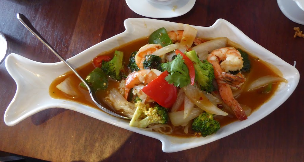 Thai Smile | 2520 Postmaster Dr, Oakville, ON L6M 5A8, Canada | Phone: (905) 465-9199