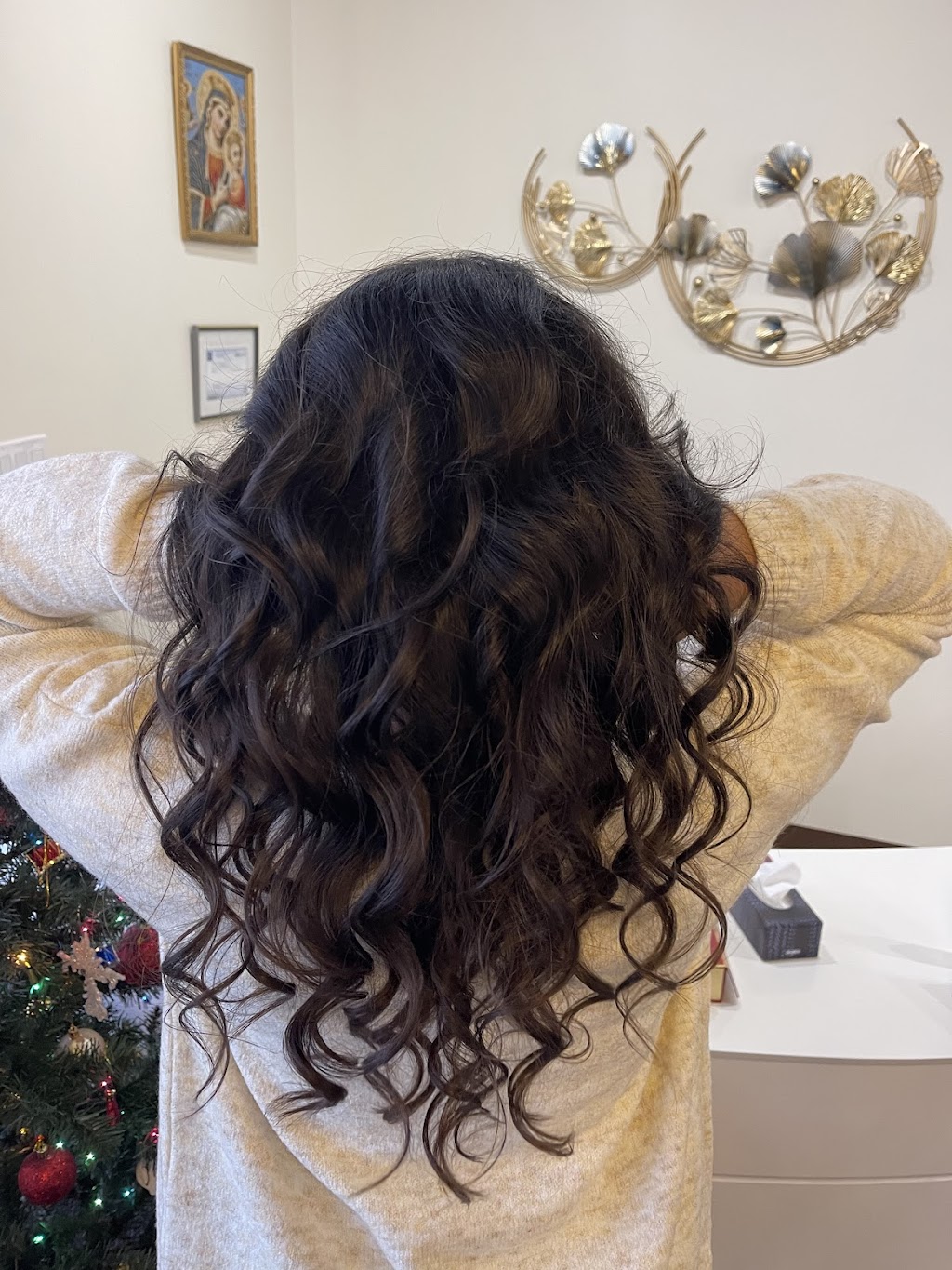 Essence De La Vie Beauty Salon | 3526 Ewing Trail SW, Edmonton, AB T6X 2X6, Canada | Phone: (780) 455-0500