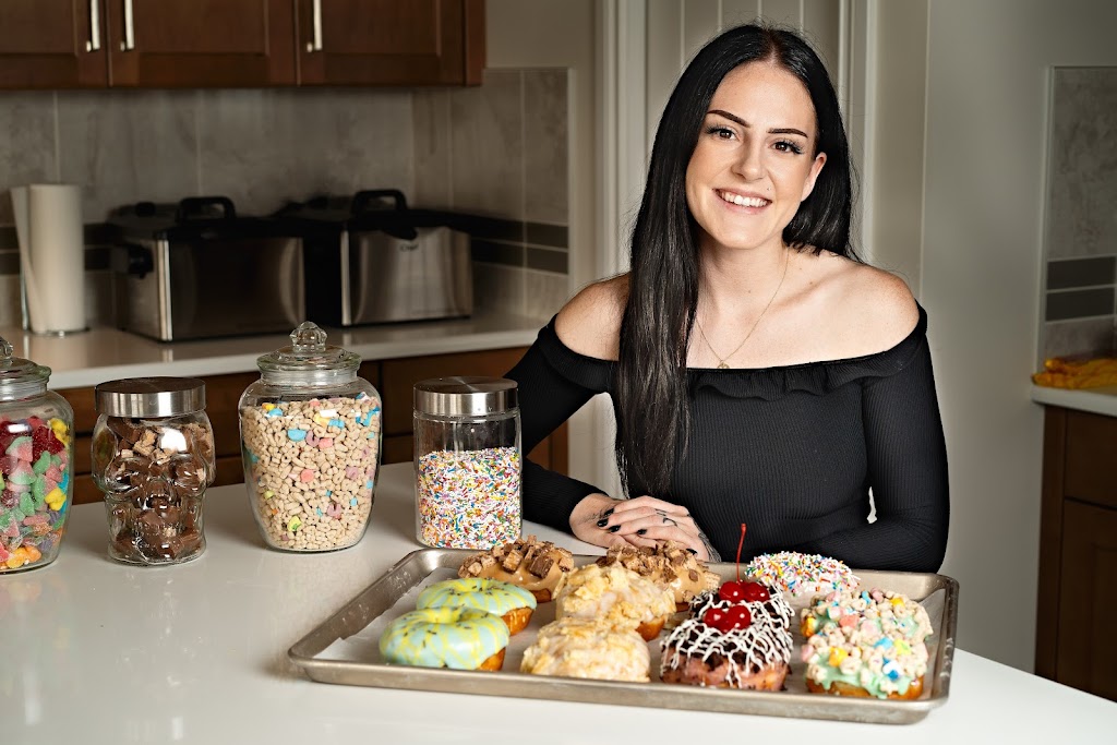 Get Baked By Megs | 15911 18 Ave SW, Edmonton, AB T6W 1A4, Canada | Phone: (780) 220-5300