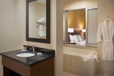 Fairfield Inn & Suites by Marriott Ottawa Kanata | 578 Terry Fox Dr, Kanata, ON K2L 4G8, Canada | Phone: (613) 599-7767