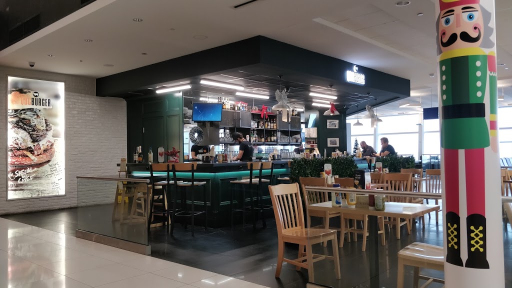 QDC Burger | Aéroport international Pierre-Elliott-Trudeau de Montréal, Dorval, QC H4Y 0A2, Canada