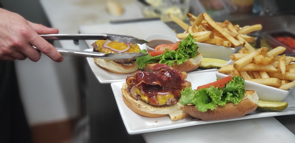 The Blind Pig Niagara | 6689 Lundys Ln, Niagara Falls, ON L2G 1V4, Canada | Phone: (905) 358-9744