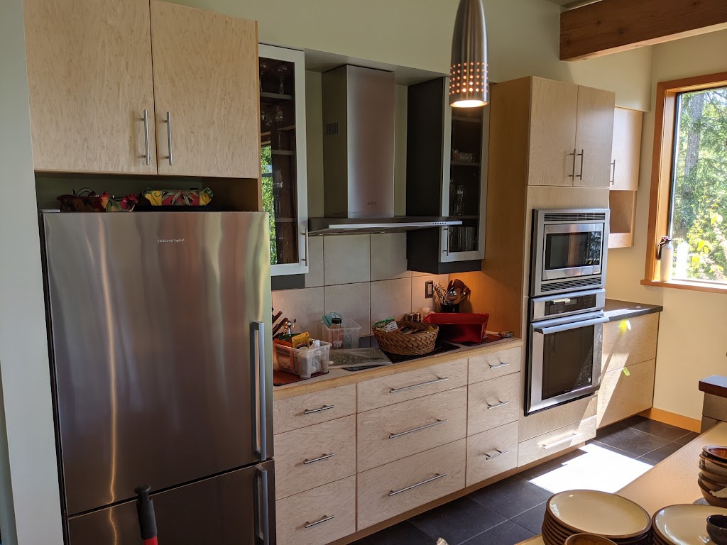 Helmsen Joinery | 7980 Wildwood Rd, Halfmoon Bay, BC V0N 1Y1, Canada | Phone: (778) 839-7691