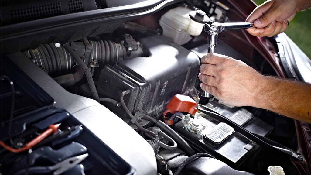 Batteries Expert Boucherville | 680 Chemin du Lac, Boucherville, QC J4B 6W7, Canada | Phone: (450) 655-5004