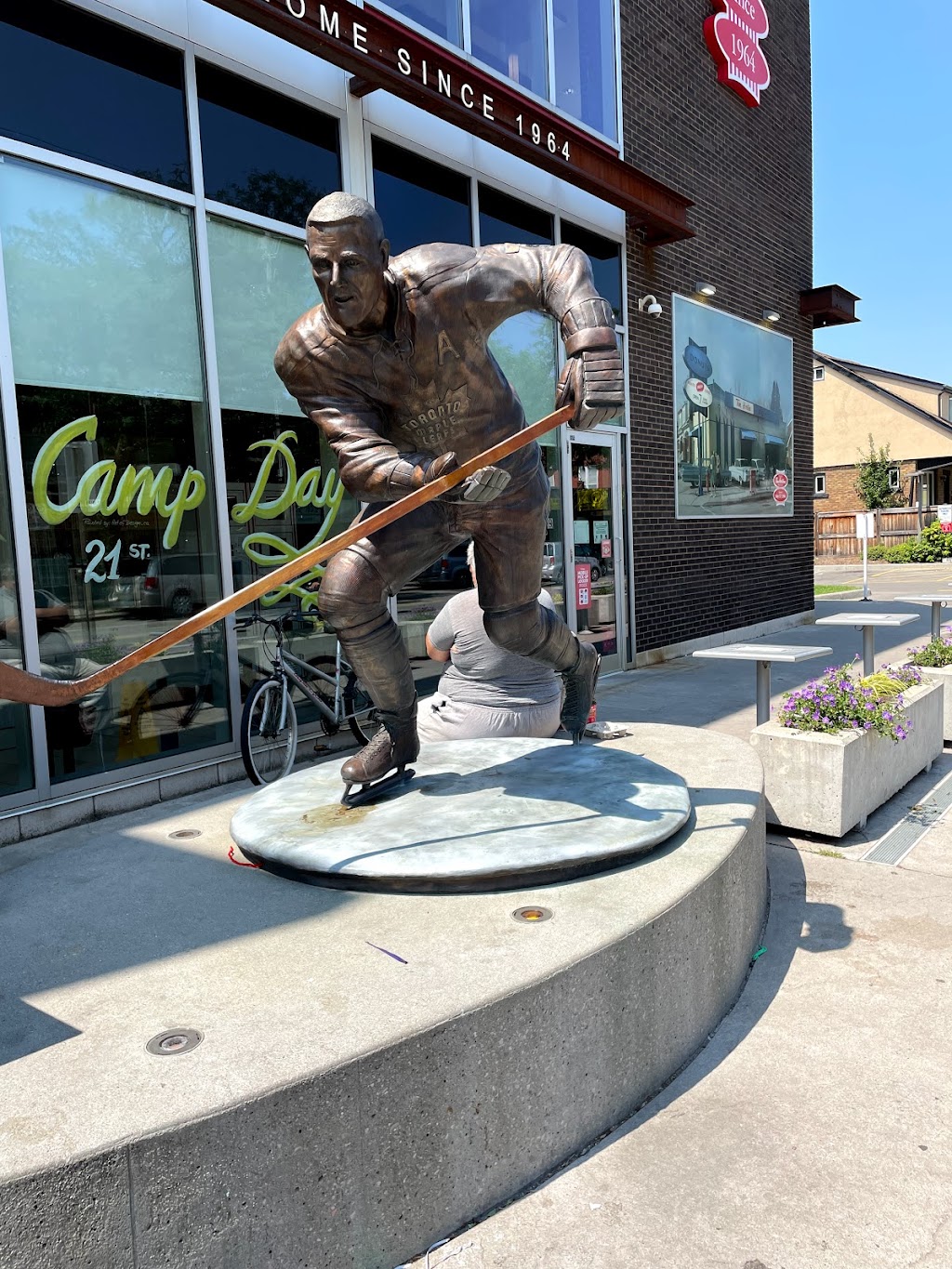 Tim Hortons | 65 Ottawa St N, Hamilton, ON L8J 3Y9, Canada | Phone: (905) 544-4515