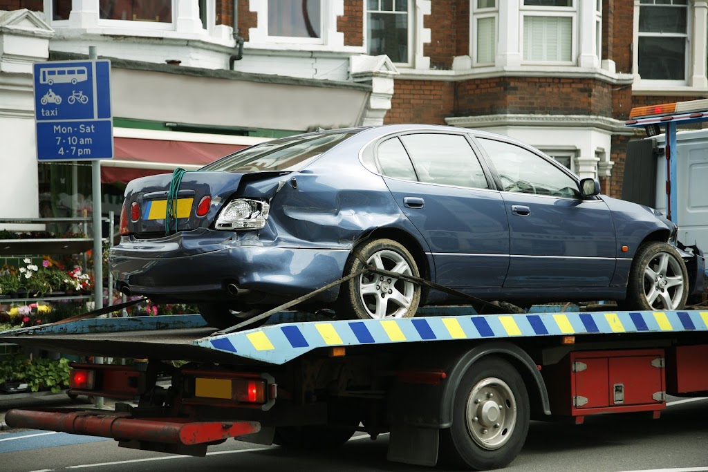 Cheap Towing | 156 Redstone Villas NE, Calgary, AB T3N 1B5, Canada | Phone: (403) 708-2590