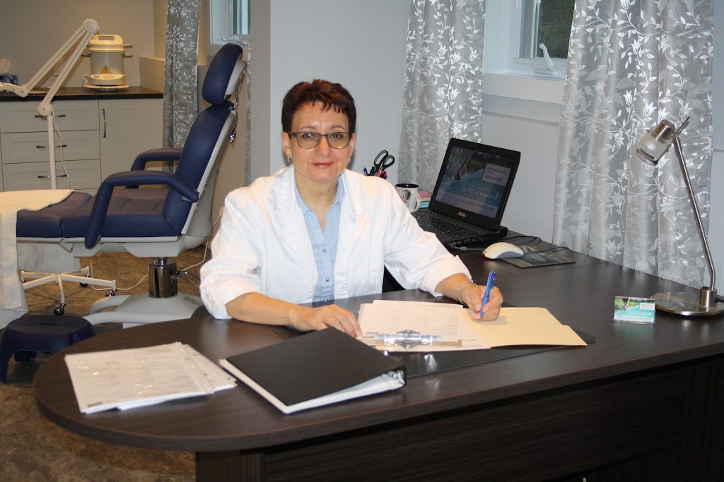 Clinique de soins podologiques au PIED de la source | 228 28E Rue, Notre-Dame-des-Pins, QC G0M 1K0, Canada | Phone: (418) 230-6537