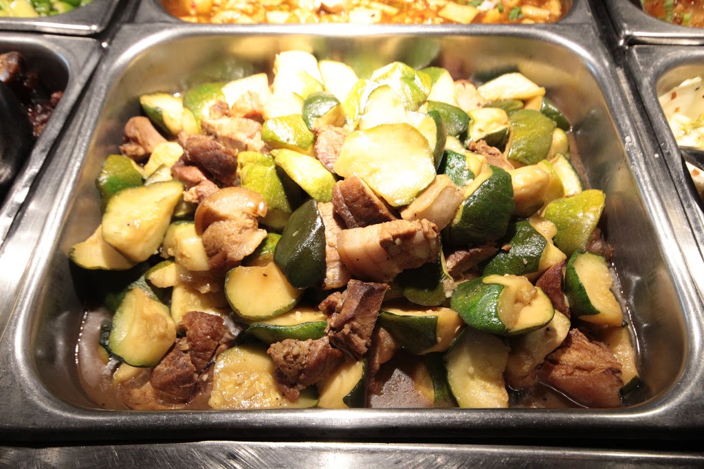Chile Chinese Restaurant | 5306 Victoria Ave, Niagara Falls, ON L2E 4E8, Canada | Phone: (905) 357-0336