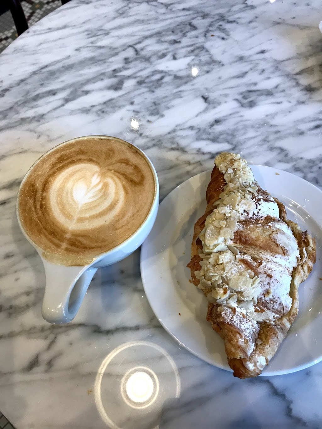 Balzacs Powerhouse | 29 Powerhouse St, Toronto, ON M6H 0C7, Canada | Phone: (416) 546-1608