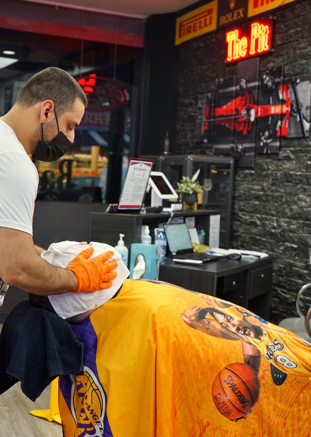 The Pit Barbershop | hair care | 3168 Oak St, Vancouver, BC V6H 2L1, Canada | 6047391008 OR +1 604-739-1008