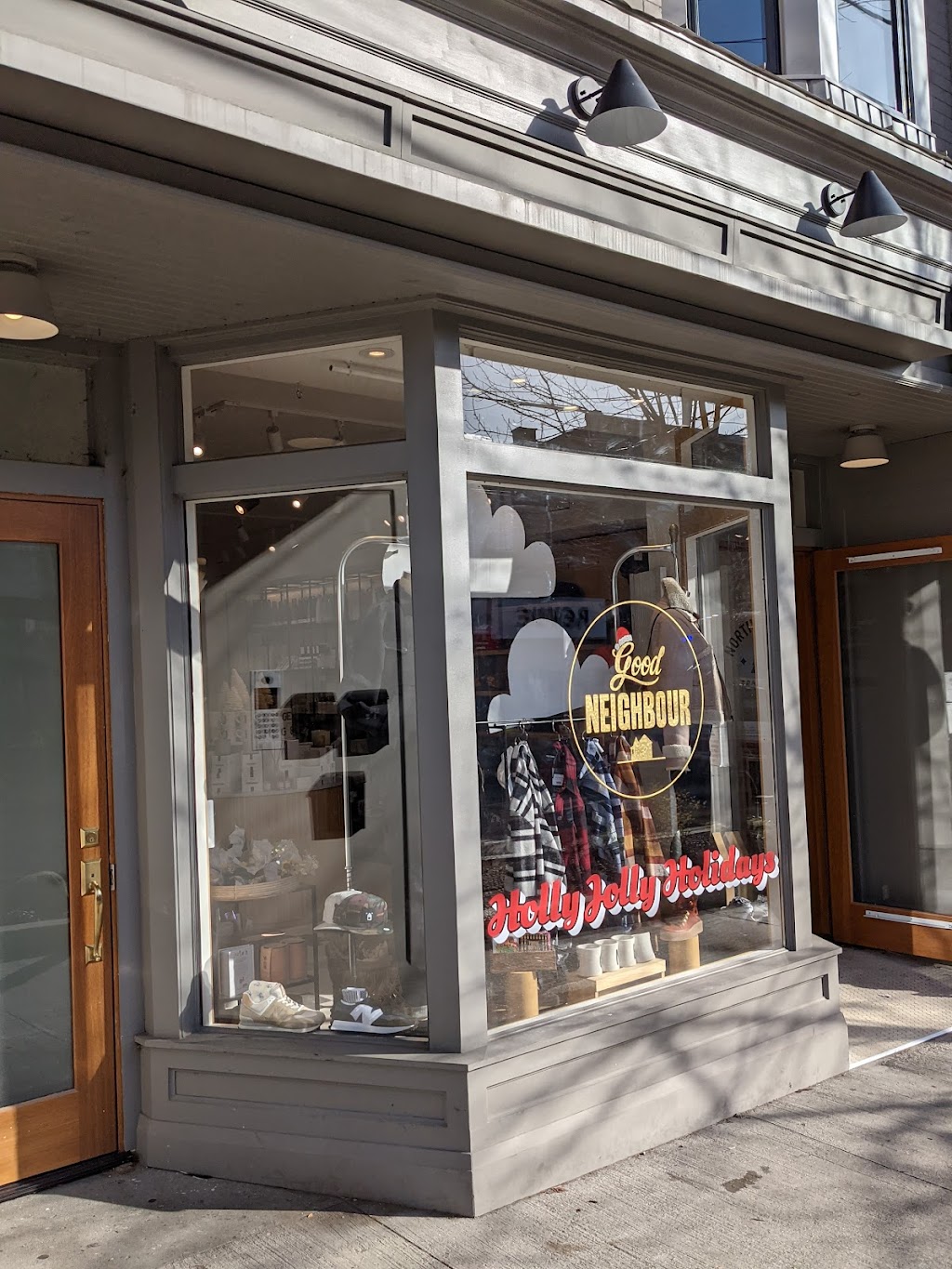 Good Neighbour | 415 Roncesvalles Ave, Toronto, ON M6R 2N1, Canada | Phone: (416) 546-3779