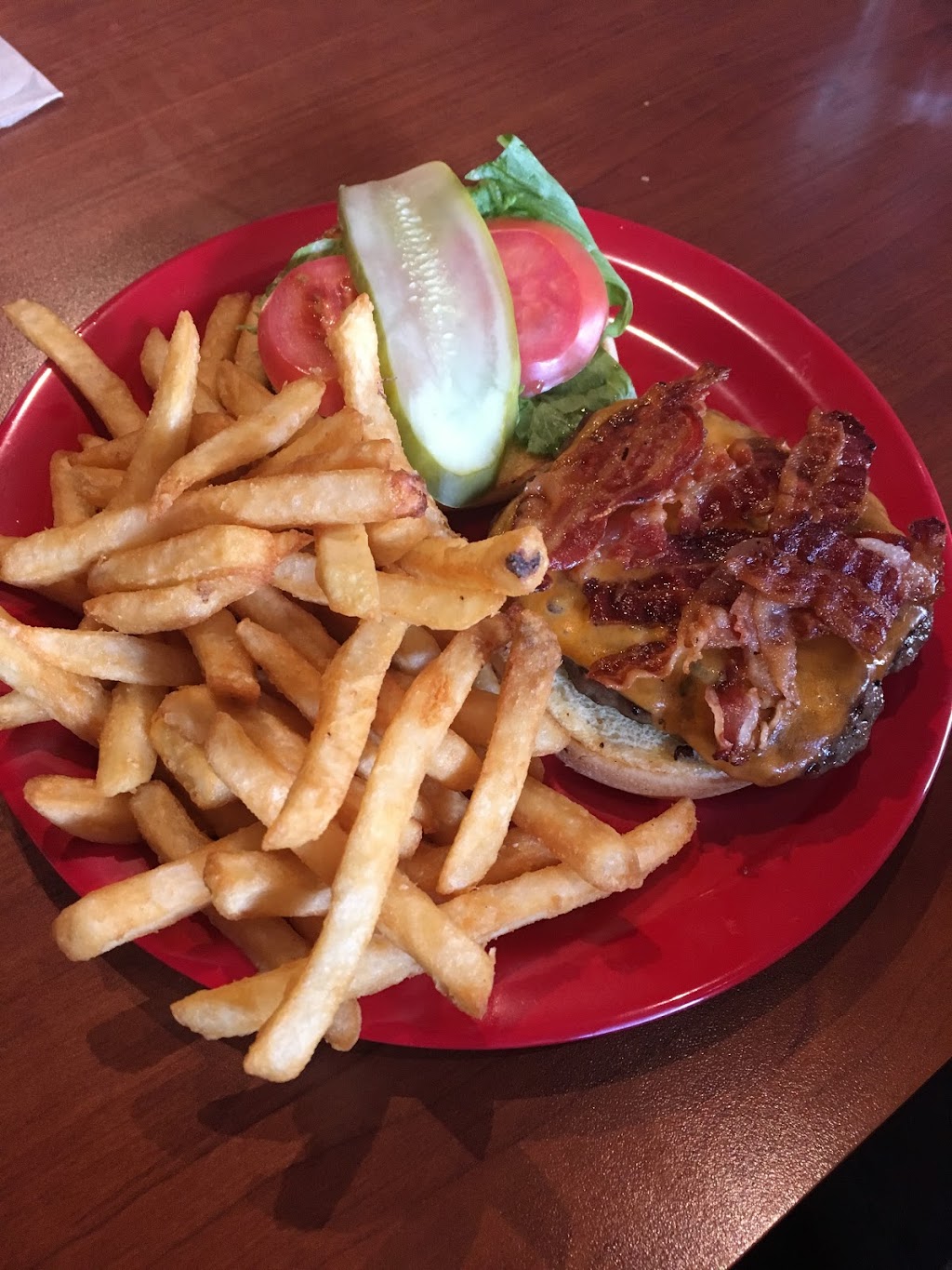 Ollies Pub & Patio | University Centre, 1125 Colonel By Dr 1st floor, Ottawa, ON K1S 5B6, Canada | Phone: (613) 520-2892