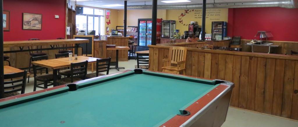 Moms Kitchen | 1718 Landry St, Clarence Creek, ON K0A 1N0, Canada | Phone: (613) 488-0004