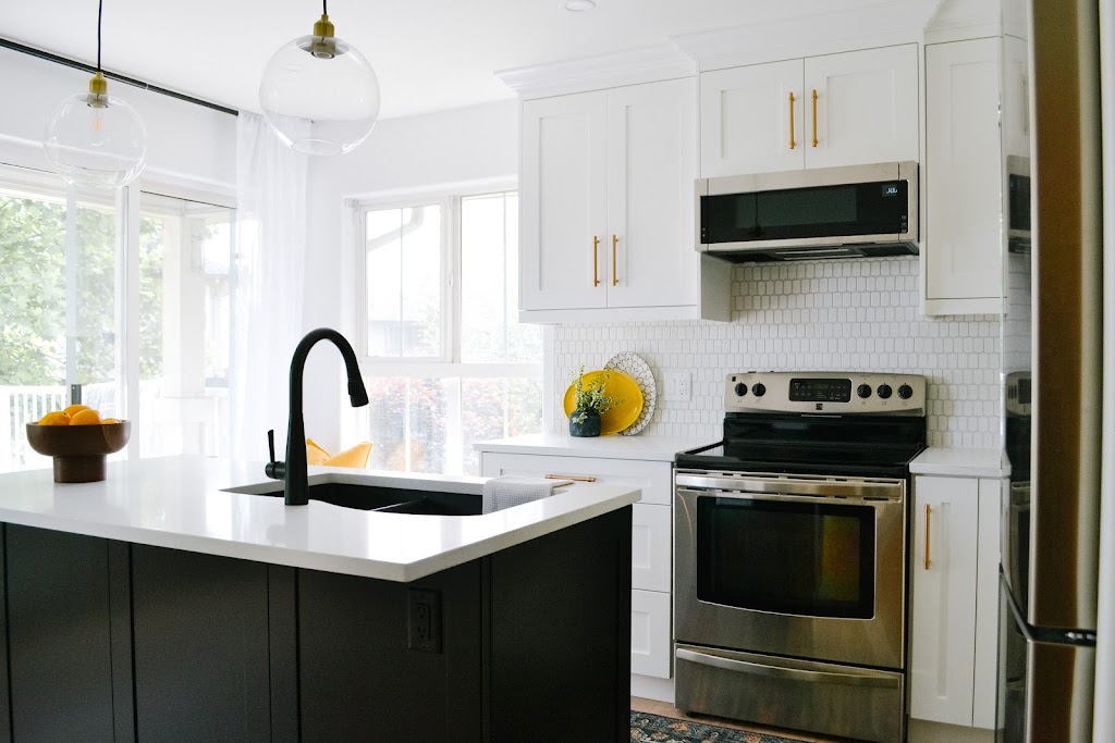 Fraser West Electric | 20917 32b Ave, Langley Twp, BC V2Z 2C4, Canada | Phone: (604) 835-7621