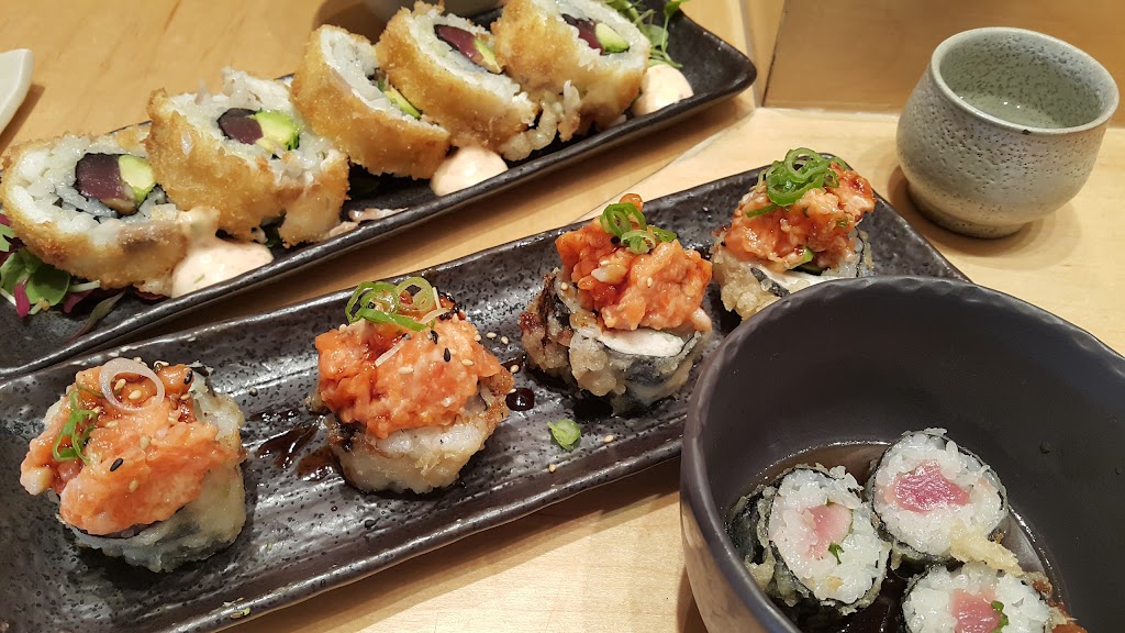 Jun I | 156 Av. Laurier O, Montréal, QC H2T 2N7, Canada | Phone: (514) 276-5864