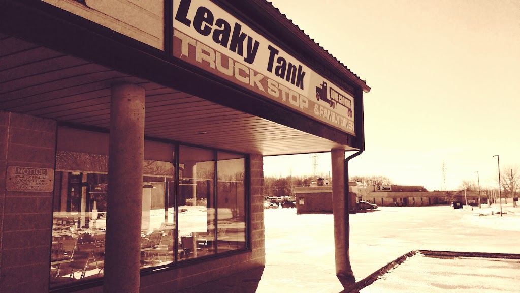 The Leaky Tank | restaurant | Sarnia Indian Reserve No. 45, St. Clair Township, ON N7T 7H5, Canada | 5193374447 OR +1 519-337-4447