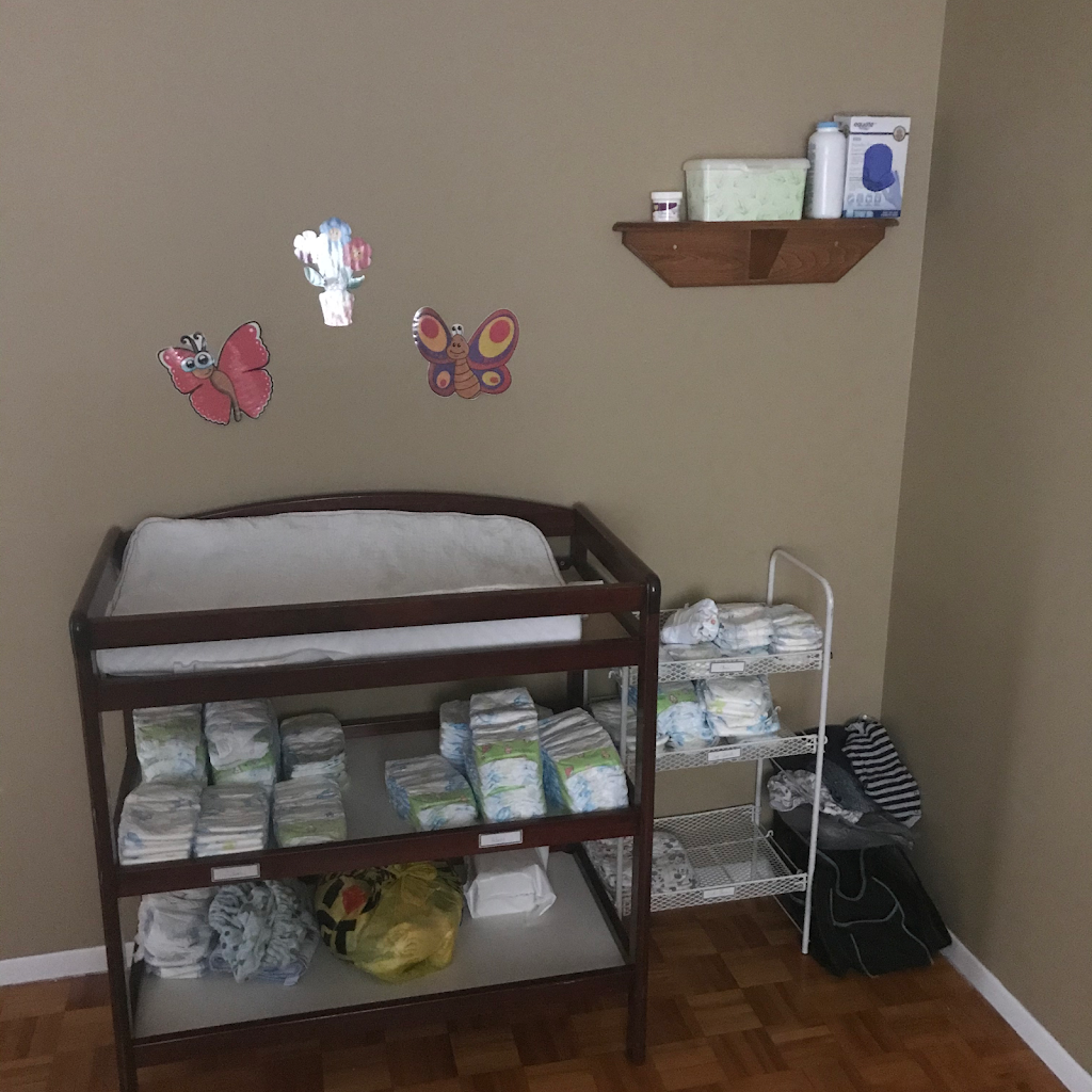 Nursery Les Petits Bourgeons | 5 Rue Paquin, Shawinigan, QC G9N 8A7, Canada | Phone: (819) 537-0200