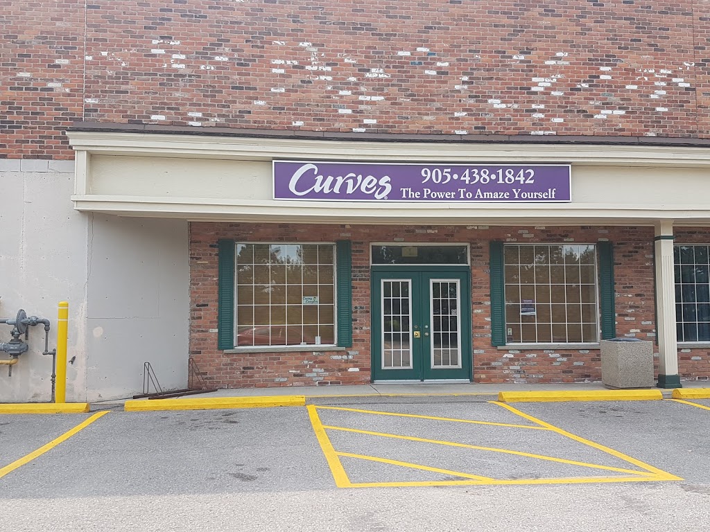Curves | 1916 Dundas St E, Whitby, ON L1N 2L6, Canada | Phone: (905) 438-1842