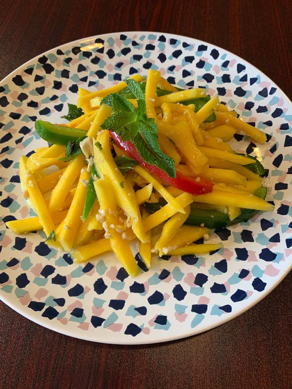 Thai fresh | 3858 Bloor St W, Etobicoke, ON M9B 1L1, Canada | Phone: (416) 901-8871