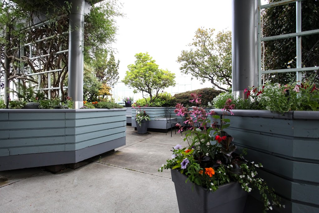 Victoria Hospice | 1952 Bay St, Victoria, BC V8R 1J8, Canada | Phone: (250) 370-8715