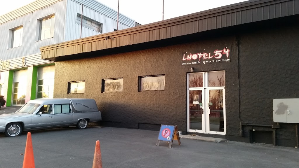 Lhôtel 54 | 5 Rue du Royal-22e-Régiment, Saint-Jean-sur-Richelieu, QC J3B 2X9, Canada | Phone: (514) 798-9529