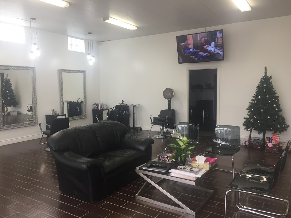 Royal Hair Co. | 31 McAffee St Suite A, Harrow, ON N0R 1G0, Canada | Phone: (519) 738-4247