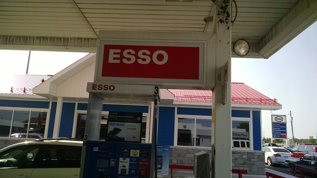 Esso | 2 Racine St, Casselman, ON K0A 1M0, Canada | Phone: (613) 764-3507