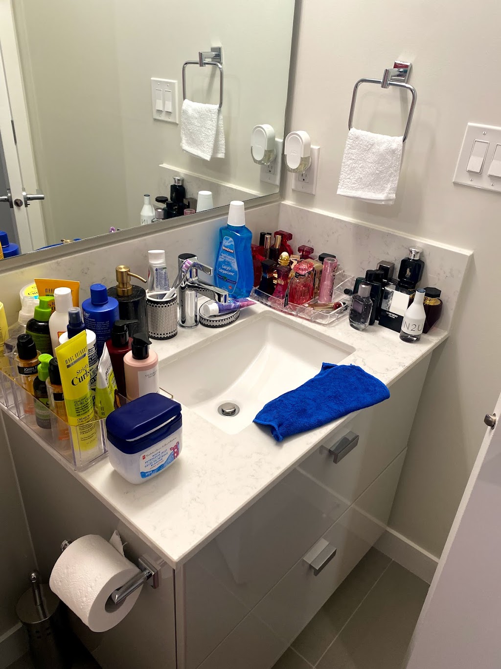 Dashville Cleaning Services | 107722 150 st Surrey North, Surrey, BC V3R 4C7, Canada | Phone: (778) 513-5171