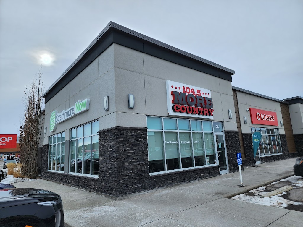 Homefield | 265 Edgefield Pl, Strathmore, AB T1P 0E8, Canada | Phone: (403) 902-1111
