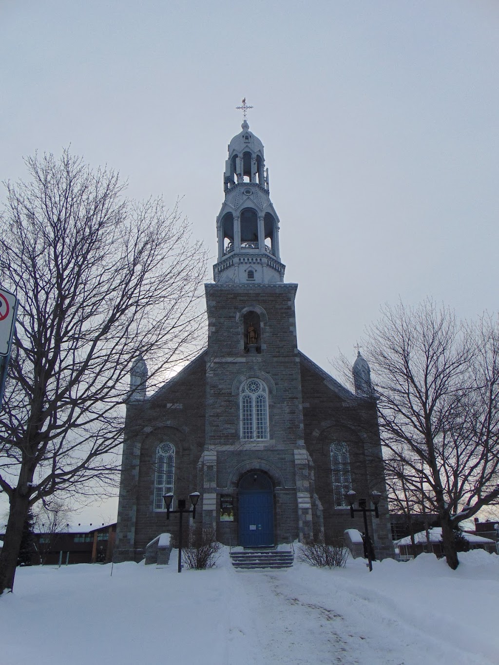 Paroisse Saint-Henri | church | 3000 Ch Sainte-Marie, Mascouche, QC J7K 1P1, Canada | 4504742413 OR +1 450-474-2413
