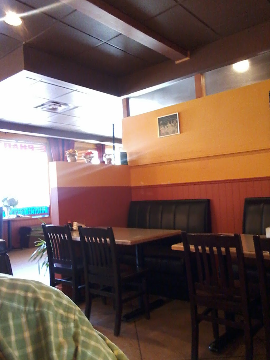 Phad Thai Restaurant | 270 Trans-Canada Hwy, Duncan, BC V9L 3P9, Canada | Phone: (250) 597-3222