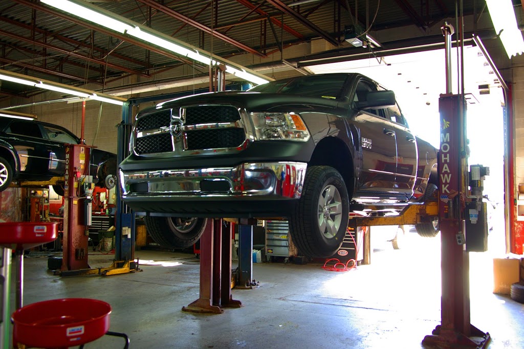 MAC LANG ORILLIA- Dodge Ram Jeep Chrysler Dealer | 450 Memorial Ave, Orillia, ON L3V 0T7, Canada | Phone: (888) 714-4789