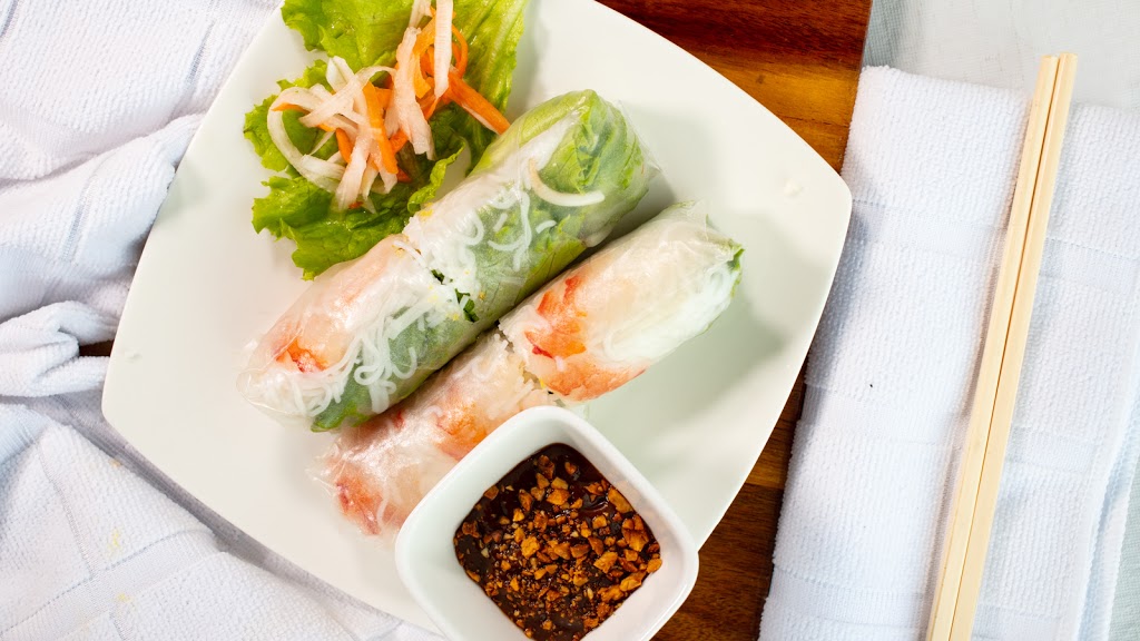 Pho Soho | 925 Rathburn Rd E, Mississauga, ON L4W 4C3, Canada | Phone: (905) 897-2888
