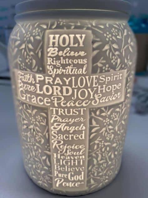 Karen MacInnis Independent Scentsy Consultant | 37 Briarwood Crescent, Blackfalds, AB T0M 0J0, Canada | Phone: (519) 897-2722