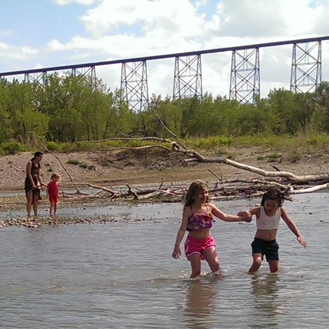 Helen Schuler Nature Centre | 300 Indian Battle Rd S, Lethbridge, AB T1J 0P6, Canada | Phone: (403) 320-3064