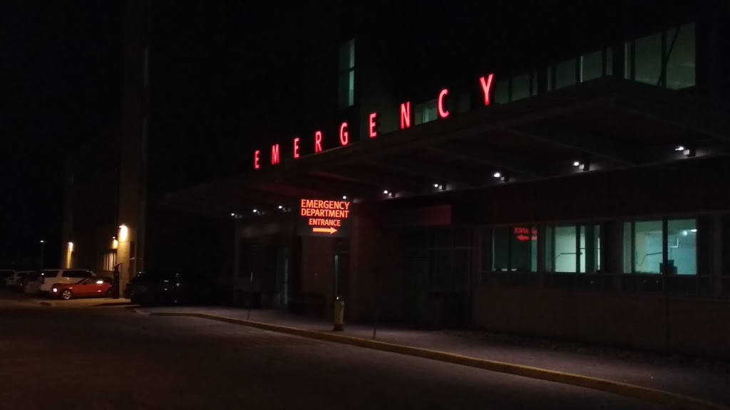Bluewater Health: Emergency Department | health | 89 Norman St, Sarnia, ON N7T 6S3, Canada | 5194644400 OR +1 519-464-4400