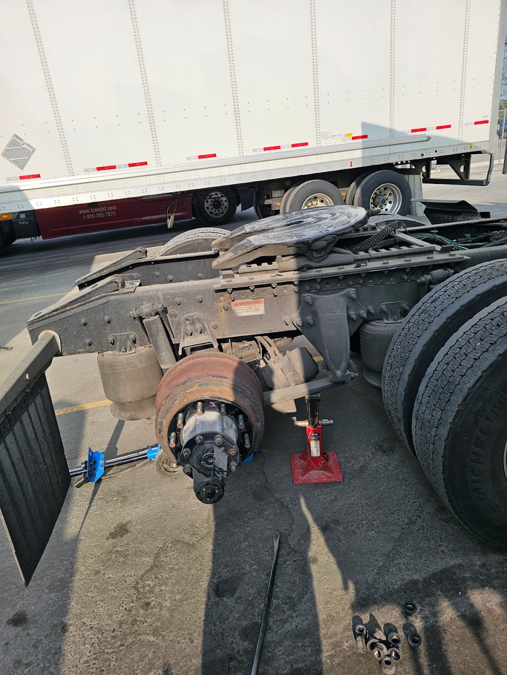 PB11 Truck Trailer Tire Service | 810 Stonegate Dr, Woodstock, ON N4V 1G5, Canada | Phone: (604) 396-6660