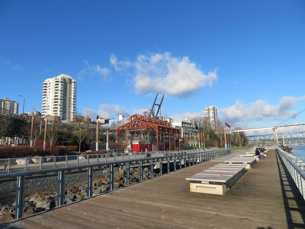 Westminster Pier Park | 1 6th St, New Westminster, BC V3M 6Z6, Canada | Phone: (604) 527-4567