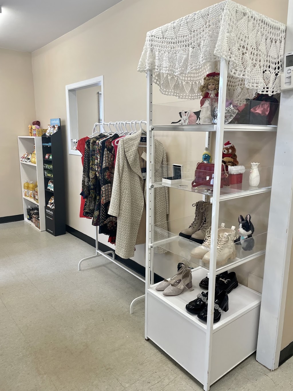 Islandmart | 1 Hopeton Rd, Stratford, PE C1B 1T6, Canada | Phone: (778) 922-3568